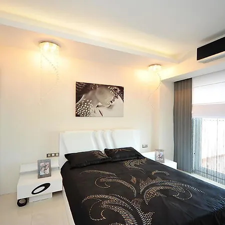 Apartmán Azura Park 1+1 *